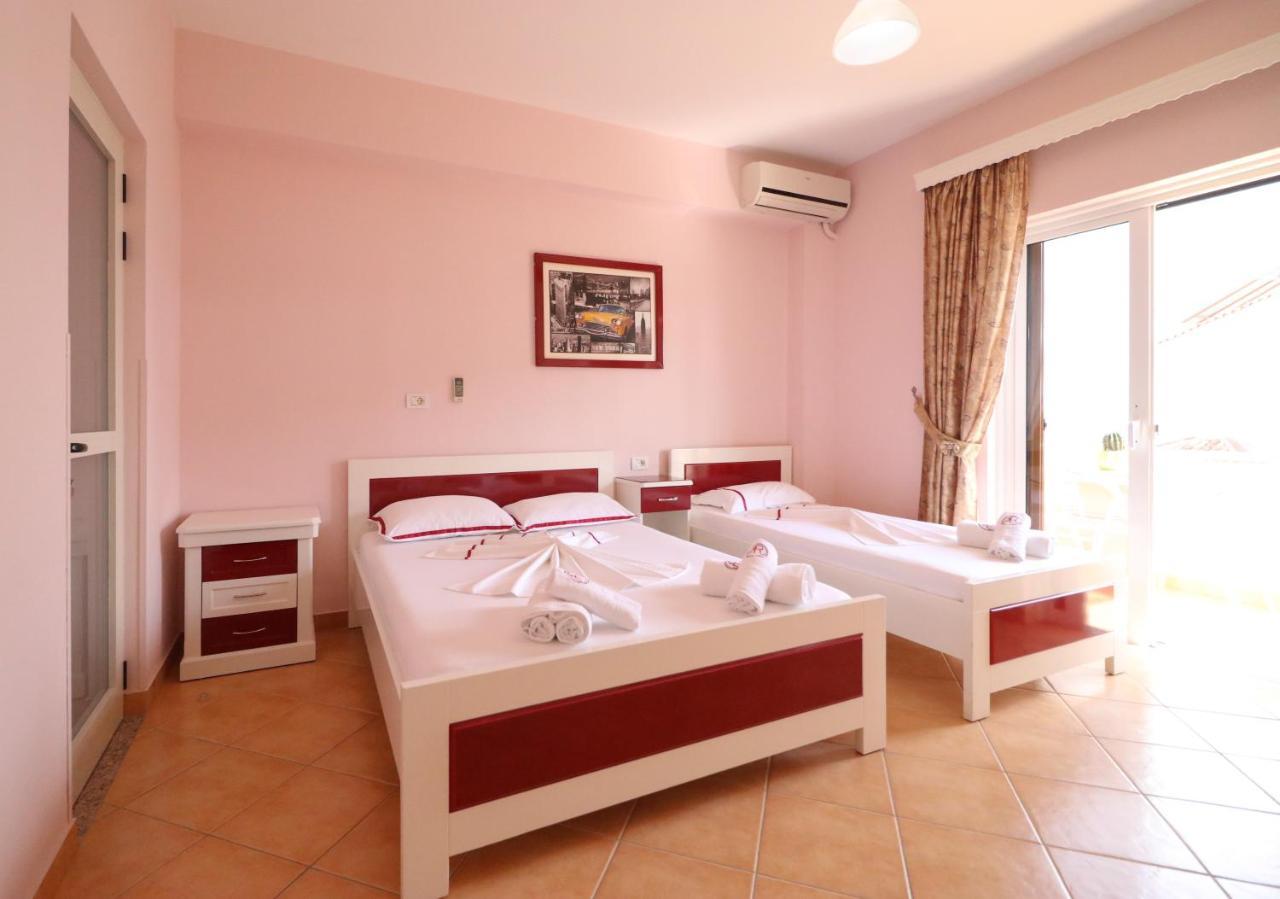 Apartments Vila Roboci Sarandë エクステリア 写真